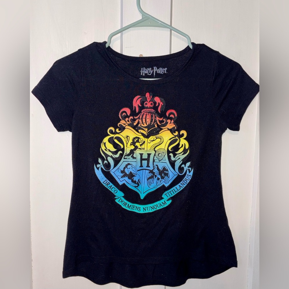 Kids Harry Potter Black Crest T-Shirt size M 10/12